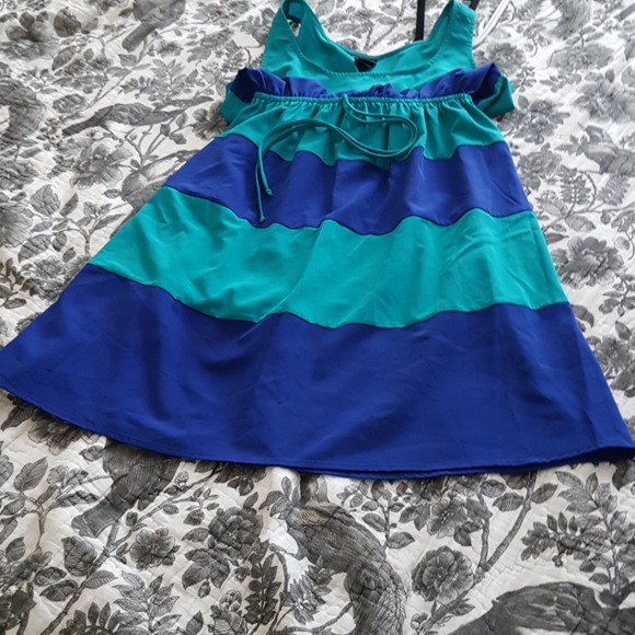 A-line light summer dress - Picture 3 of 4